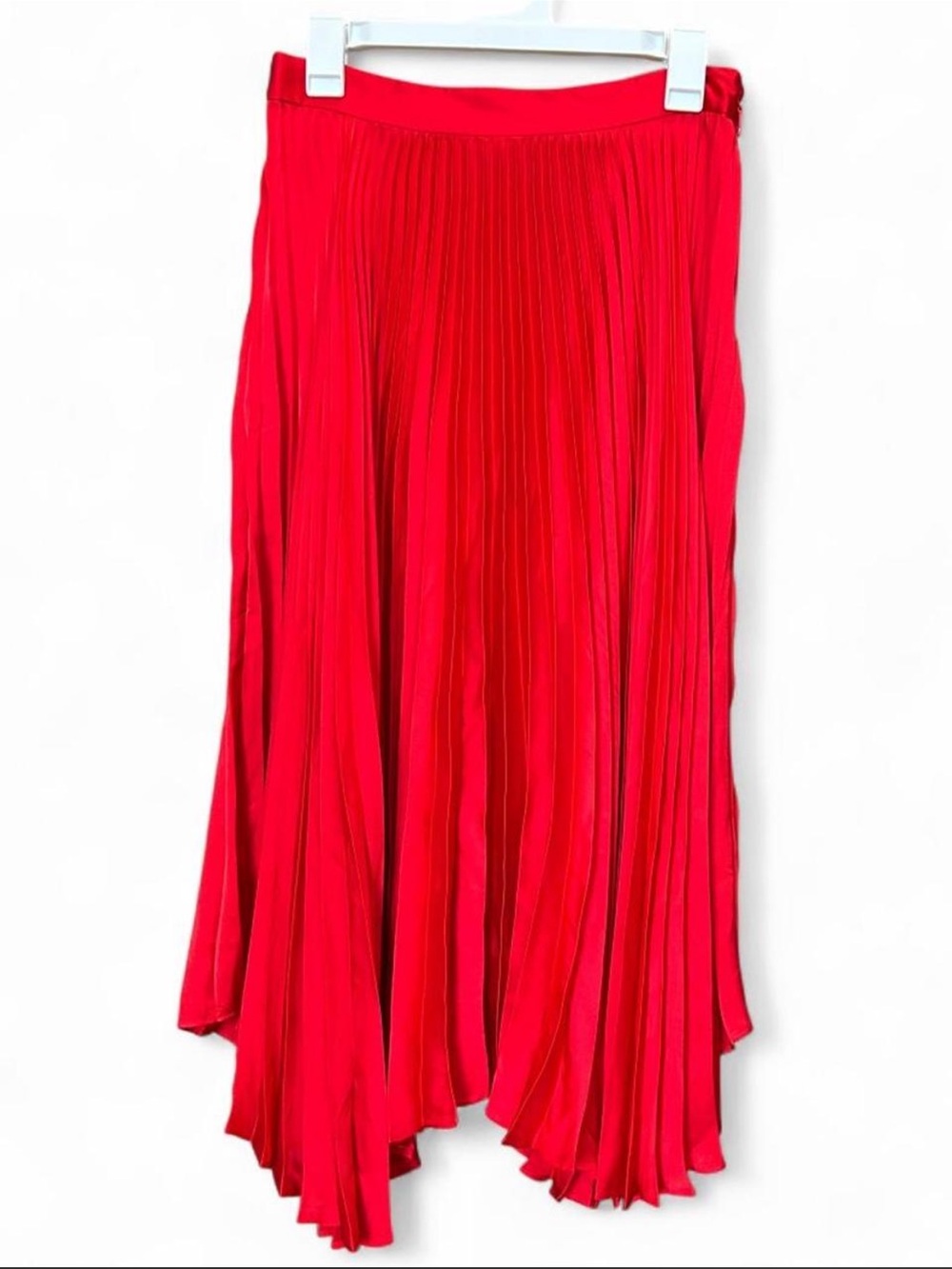 New York & Company x Eva Mendes Vibrant Red Pleated Skirt